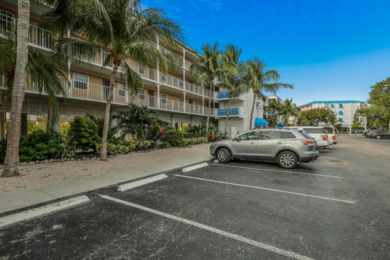 Aqua Vista Apartment Tavernier Екстериор снимка